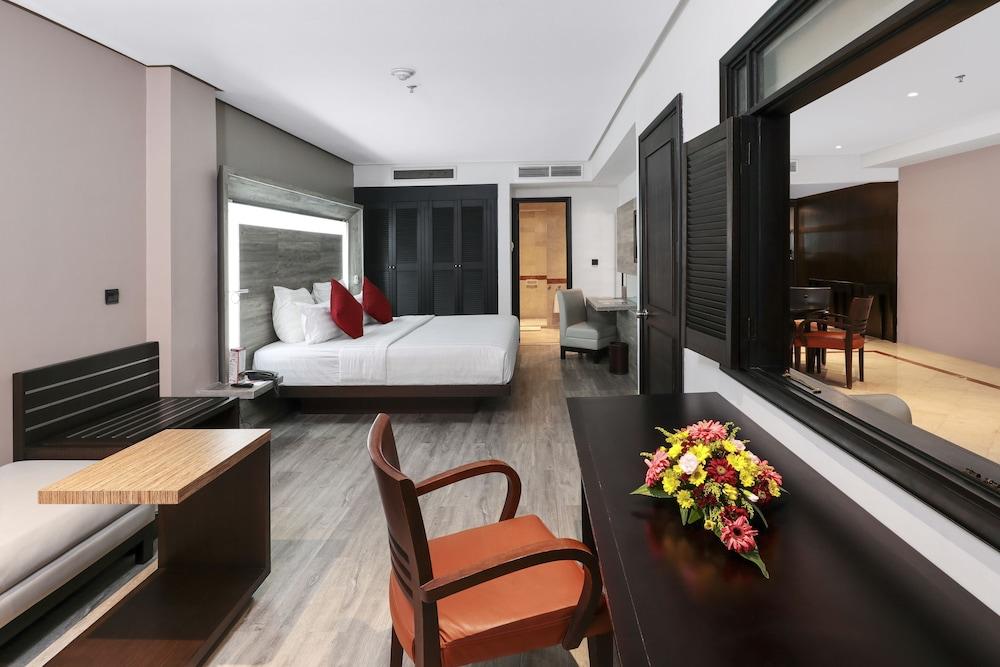 Ap Premier Batam Hotel Nagoya Luaran gambar
