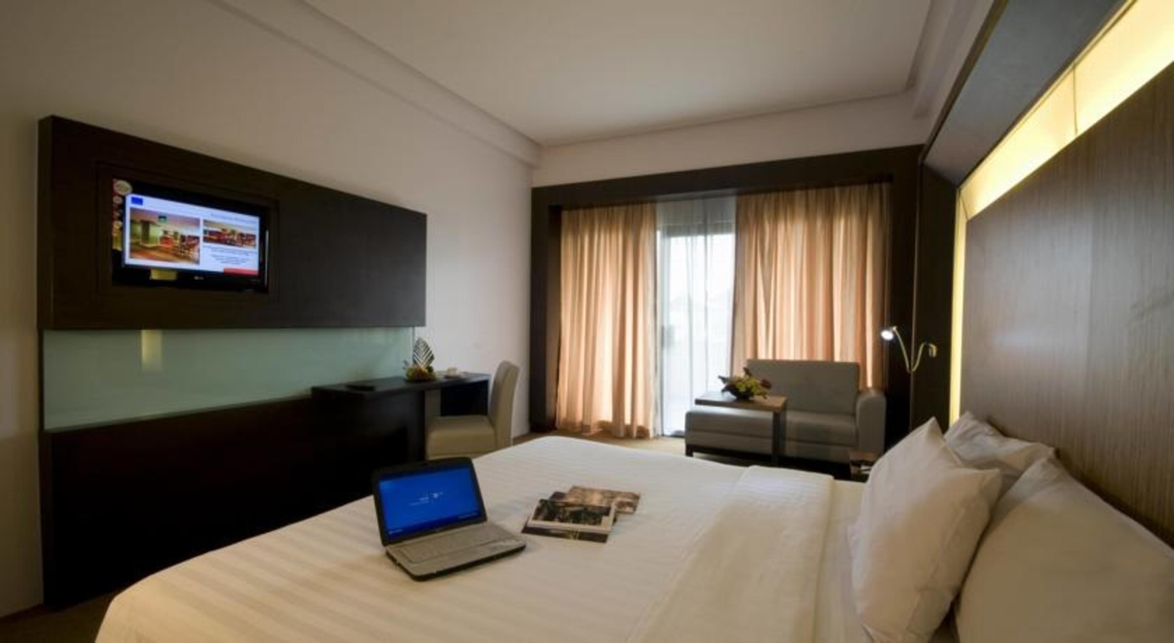 Ap Premier Batam Hotel Nagoya Luaran gambar