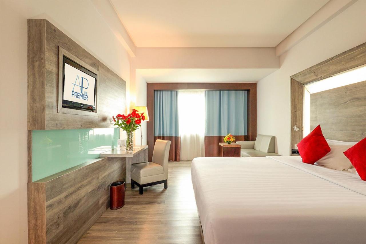 Ap Premier Batam Hotel Nagoya Luaran gambar