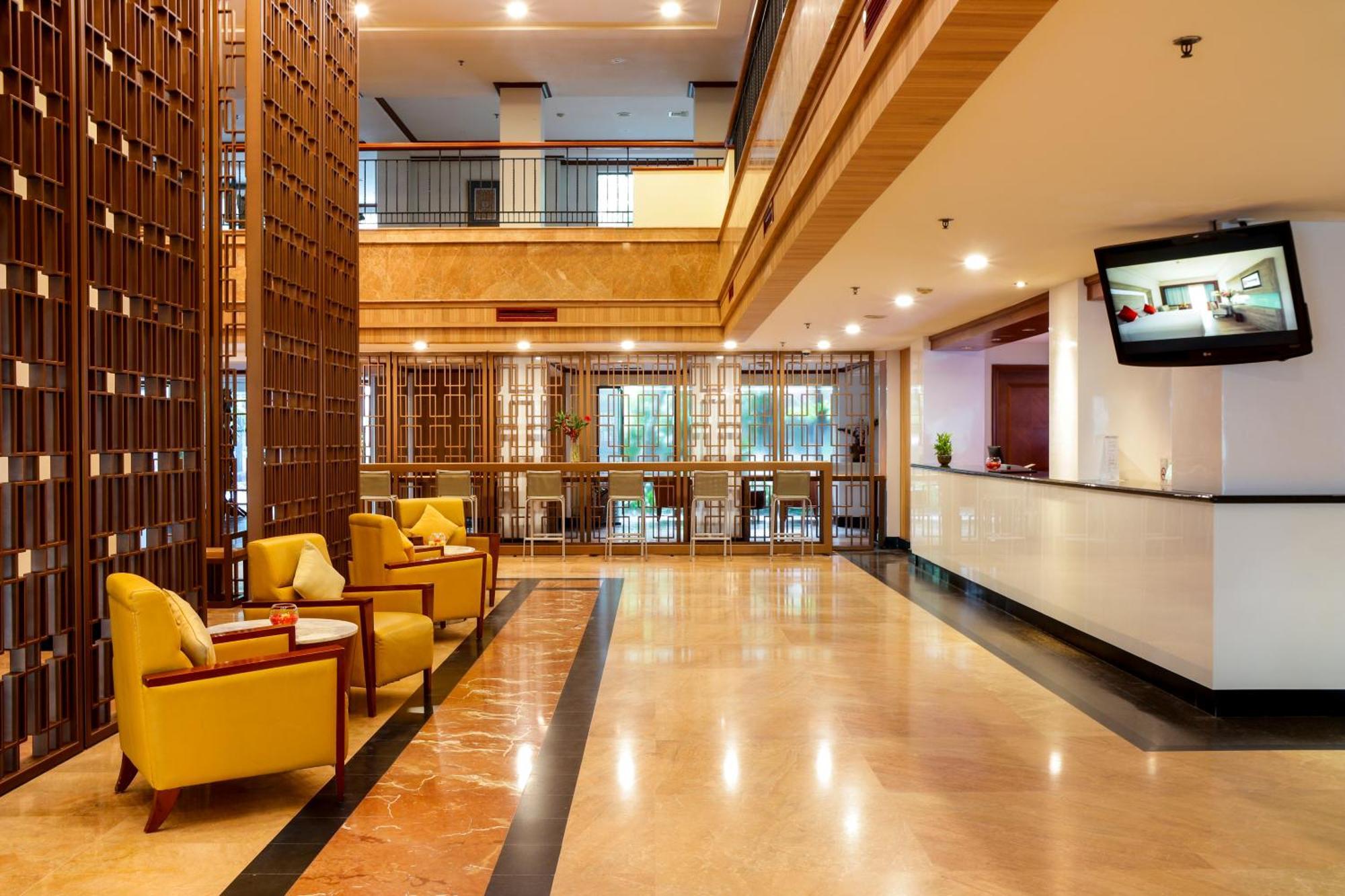 Ap Premier Batam Hotel Nagoya Luaran gambar