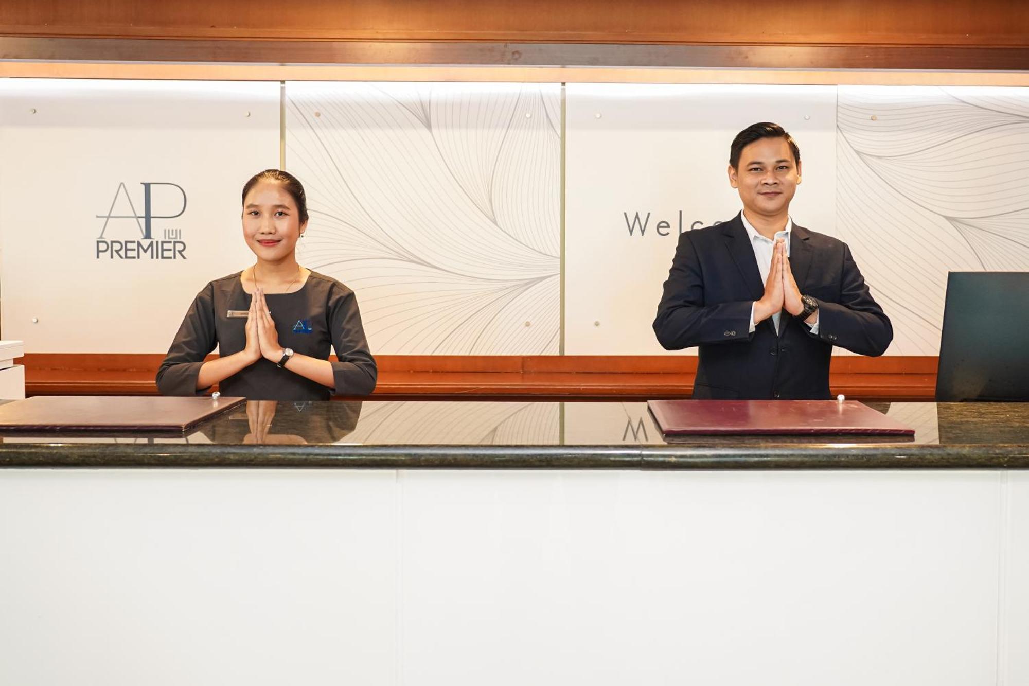 Ap Premier Batam Hotel Nagoya Luaran gambar