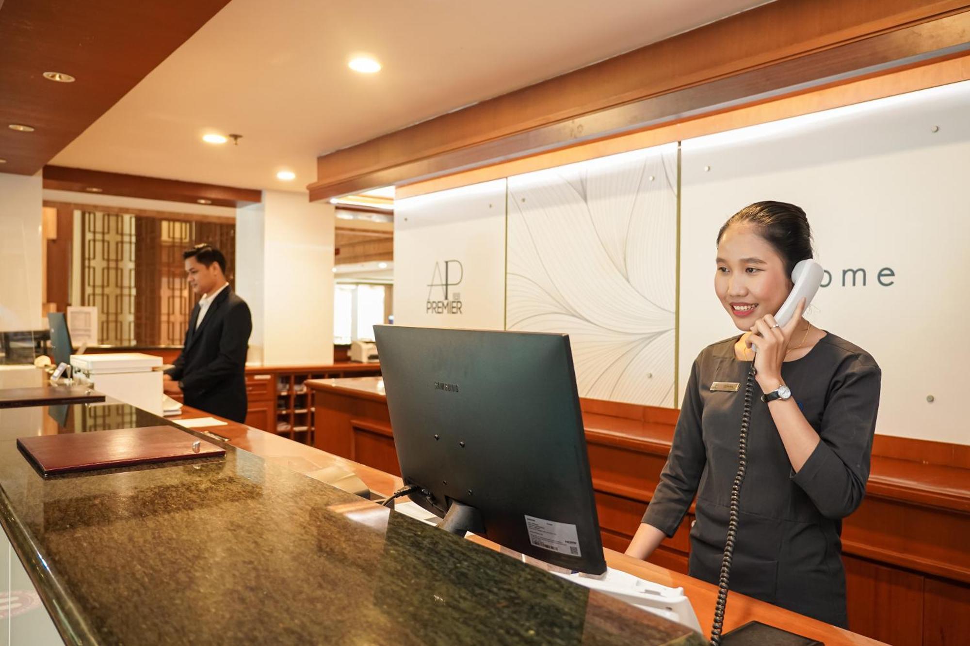 Ap Premier Batam Hotel Nagoya Luaran gambar